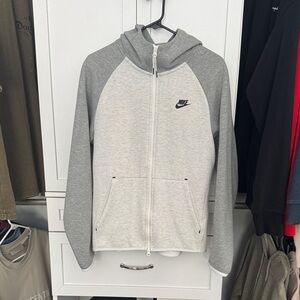 Nike Light Gray and White Hoodie